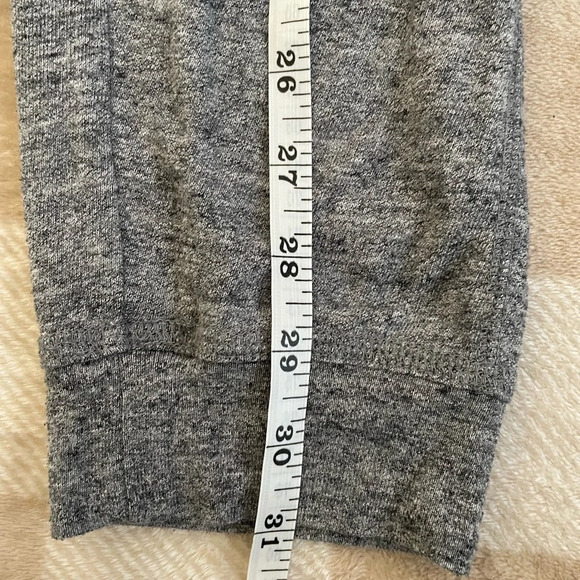 Nike Cropped Grey Charcoal Sweatpants Lounge Pants - Picture 5 of 6